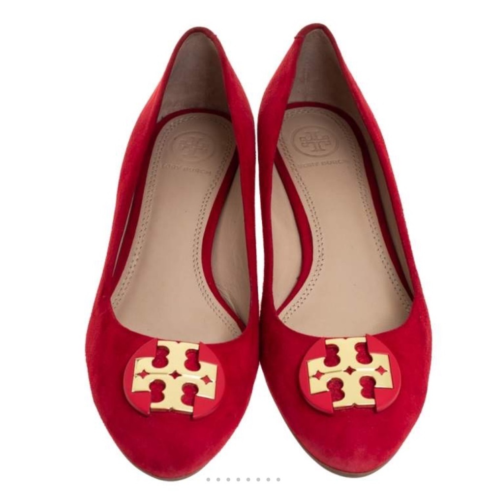 Tory Burch Luna Wedge In Red Suede with Gold Emblem Size 7.5